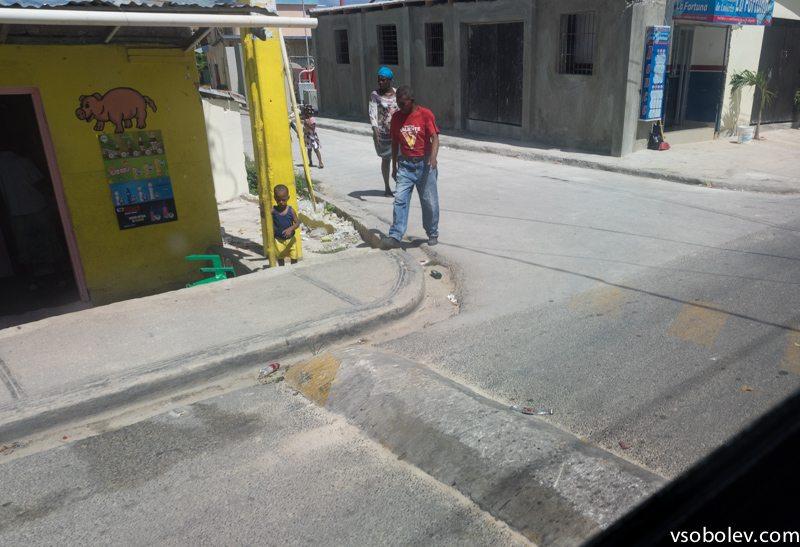 Дороги в Пунта-Кане