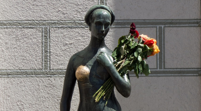 Статуя Джульетты Статуя Джульетты