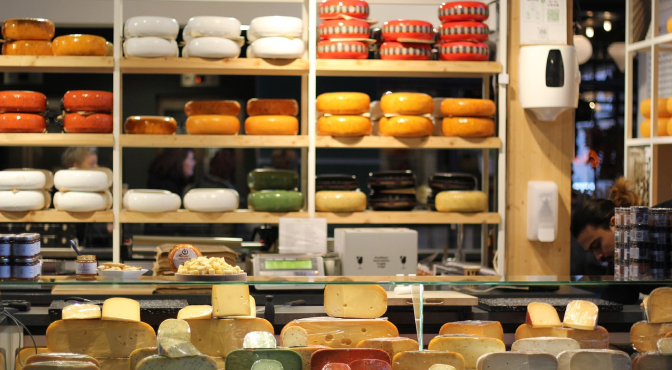 Продуктовый рынок в Париже Продуктовый рынок в Париже